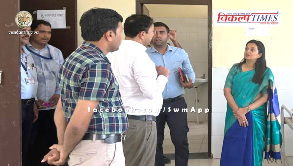 Divisional Commissioner Arushi Malik conducted surprise inspection of Annapurna Kitchen in bassi jaipur