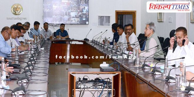 Divisional Commissioner and Collector will be fully responsible for proper arrangement of water and electricity in their area - Chief Secretary
