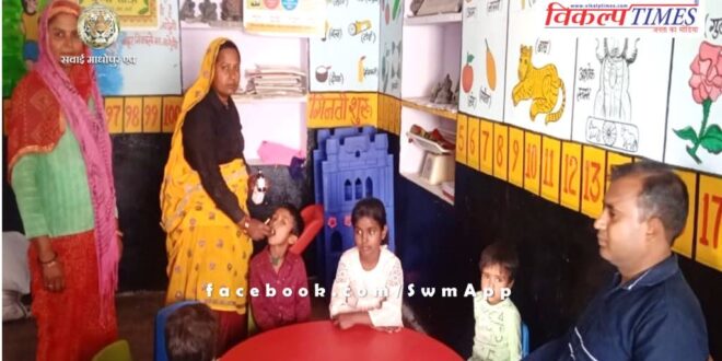 Iron supplements given to pregnant women and children on Shakti Diwas in sawai madhopur