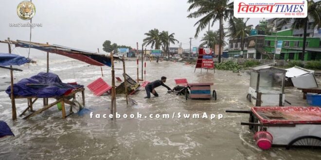 Ramal made landfall in West Bengal at a speed of 135kmph, high waves arose in the sea.