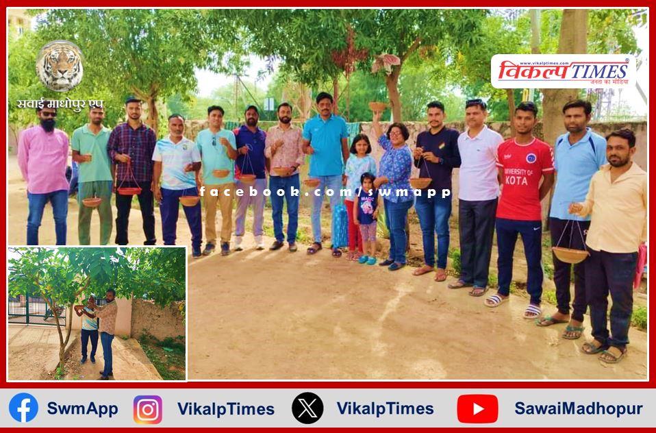 Sports trainers tied birds for voiceless birds in sawai madhopur