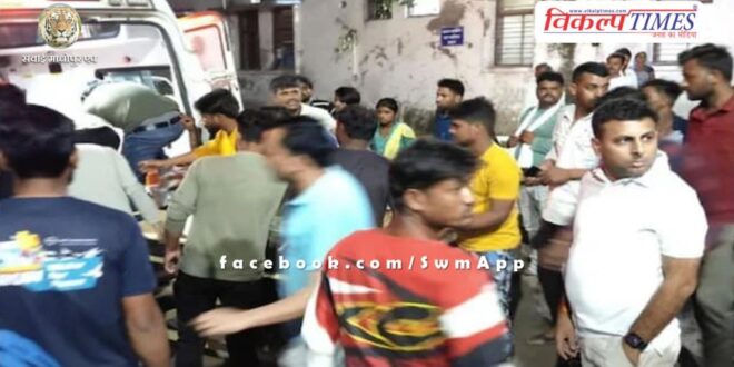 13 people Rajasthan Road Rajgarh Madhya Pradesh