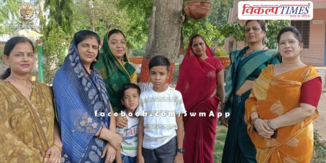 Aggarwal Mahila Mandal planted saplings and tied water pot for the birds in sawai madhopur