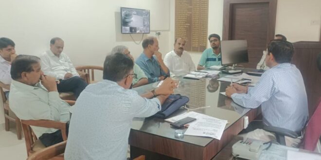 CEO Sawai madhopur took Water Harvesting Unit meeting in sawai madhopur