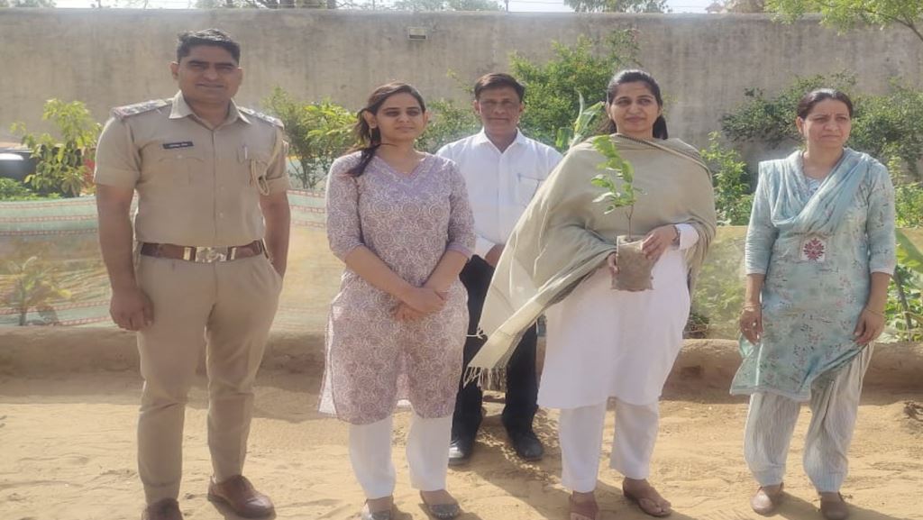 Tree plantation program organized in Central Jail and Women's Prison Correctional Home in jaipur