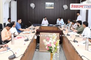 A meeting was held regarding cleanliness at gram panchayat level in sawai madhopur