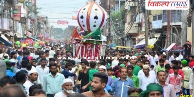 Tajiyas are being taken out from the old city in Sawai Madhopur.
