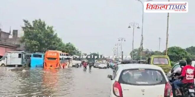 Heavy rain in Jaipur rajasthan