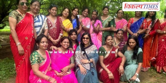 Women celebrated Lahariya Festival in sawai madhopur