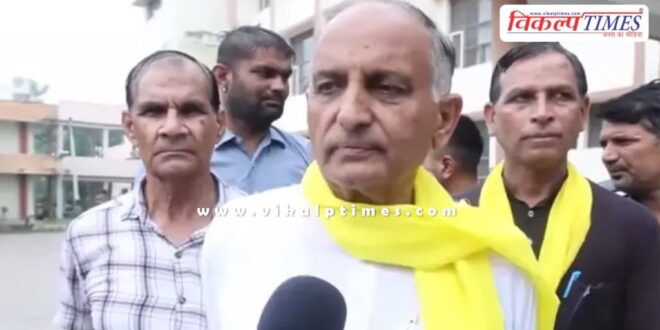 Now former Haryana minister Bachchan Singh has resigned from BJP.