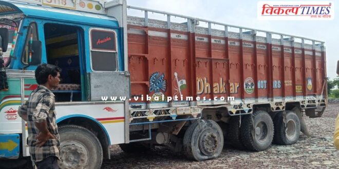 batteries cabin trucks ramganjmandi kota 2 sept 2024