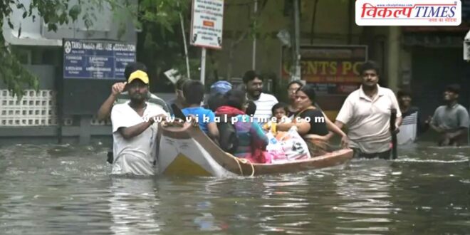 Flood in chennai due to heavy rain