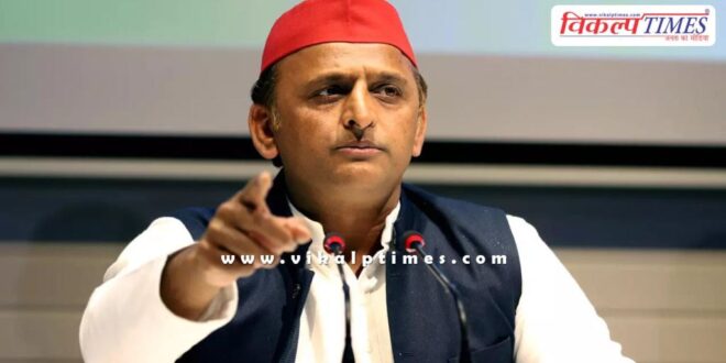 Akhilesh Yadav raction on no entry in sambhal up