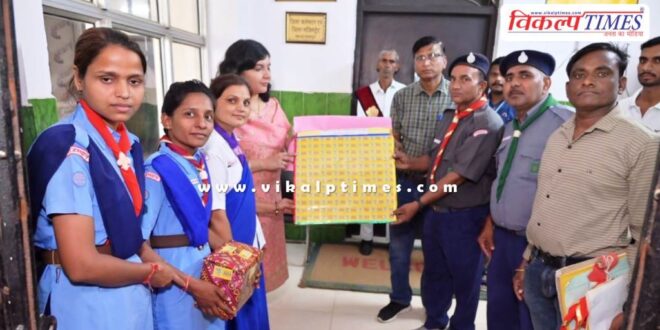 Release of stickers on the occasion of Bharat Scouts and Guides Foundation Day in Sawai Madhopur