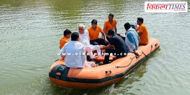 Efforts continue to find the young man who fell in Chanakya Deh Banas river Sawai Madhopur