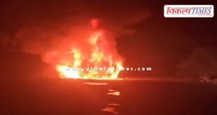 A huge fire broke out in a moving car on the road in kota