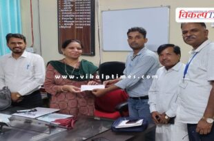 A check of 69 thousand 5 hundred rupees was handed over for school development in sawai madhopur