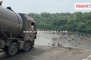 Ghambira Bridge collapse mahisagar river gujarat news update 09 July 25