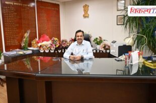 IAS Rajesh Kumar Meena is coming to Rajasthan for the first time after becoming the Chief Secretary of Maharashtra.