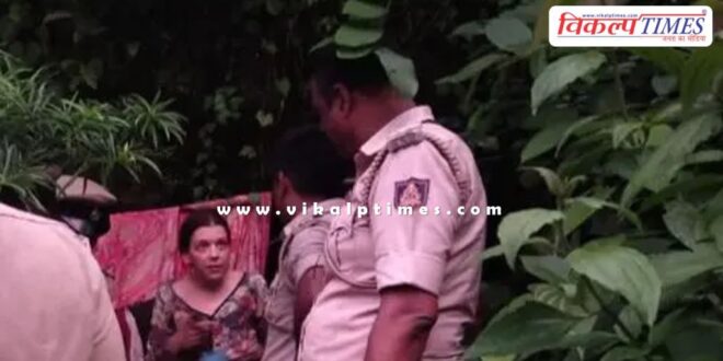 Russian woman found with her two daughters in a cave Karnataka