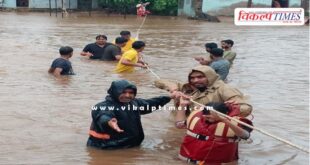 SDRF rescued the lives of 16 citizens trapped in Chambal River and Latiya drain in sawai madhopur