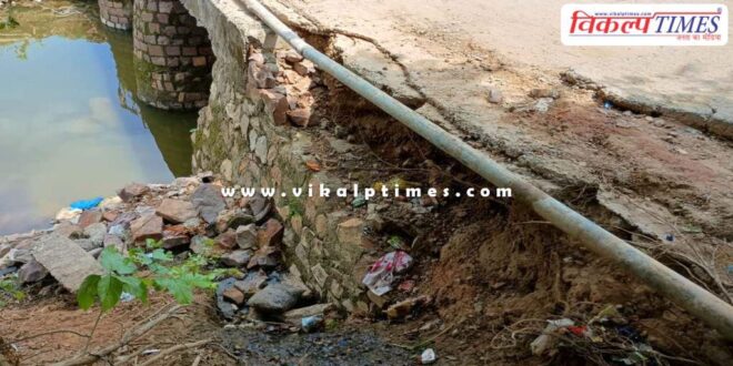 A culvert that has been broken for two years has become the cause of accidents in sawai madhopur