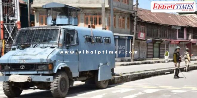 CRPF jawans vehicle falls into drain in Udhampur