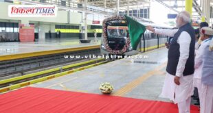 PM Modi flagged off three Vande Bharat Express trains in Bengaluru