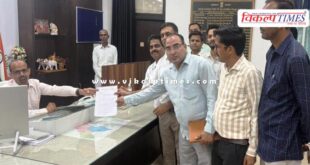 Tehsildar Lalsot Ajitesh Meena Lalsot Dausa Sawai Madhopur News 21 aug 2025