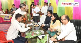 Divisional Commissioner Dr. teen soni organised night Chaupal in Karmoda Sawai Madhopur