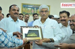 Union Minister Gajendra Singh Shekhawat released the souvenir of IFWJ in jodhpur