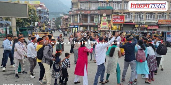Vaishno Devi Yatra started again after 22 days