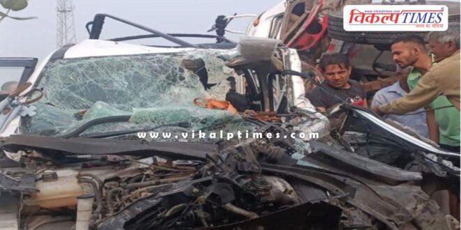 Bus and car accident in jodhpur rajasthan
