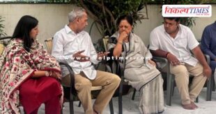 Former CM Vasundhara Raje reached the residence of MP Harish Meena in Jaipur.