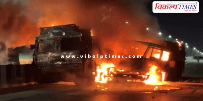 Truck and trailer accident in chittorgarh