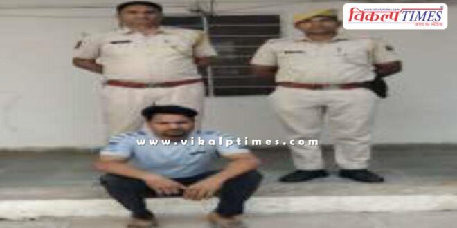 Two and four wheeler Chauth ka barwara police sawai madhopur news 13 Oct 25