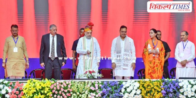 Union Home Minister Amit Shah gave the gift of development works worth Rs 9,300 crore to the state.