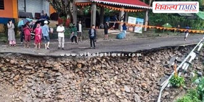 landslide in Darjeeling west bengal
