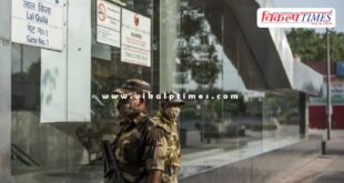 All gates of Red Fort Metro station opened for passengers in delhi