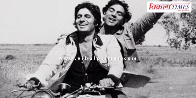 Amitabh Bachchan remembered Dharmendra in this way