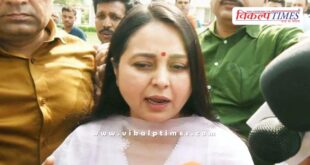 Lalu Yadav's daughter Rohini Acharya announced to quit politics.
