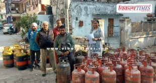 66 commercial and domestic gas cylinders recovered in jaipur
