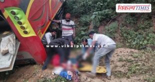 Bus full of passengers falls into ditch in Andhra Pradesh