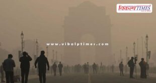 Delhi's air quality is very poor, with AQI reaching 500 at many places.