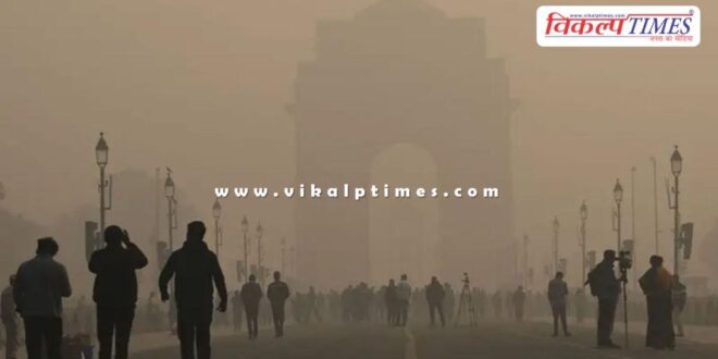Delhi's air quality is very poor, with AQI reaching 500 at many places.