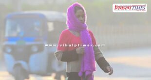 Delhi's air quality remains in the very poor category