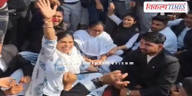 Lawyer misbehaves, SHO and line reader present in jodhpur