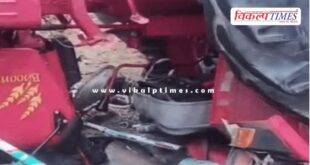 A tractor-trolley loaded with straw overturned in dara kanwas highway in kota