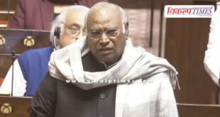 The Leader of the Opposition is not allowed to speak in the Lok Sabha Mallikarjun Kharge