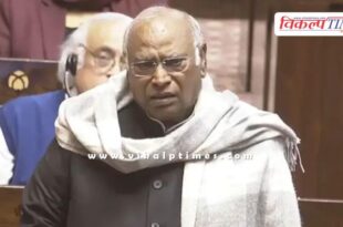 The Leader of the Opposition is not allowed to speak in the Lok Sabha Mallikarjun Kharge